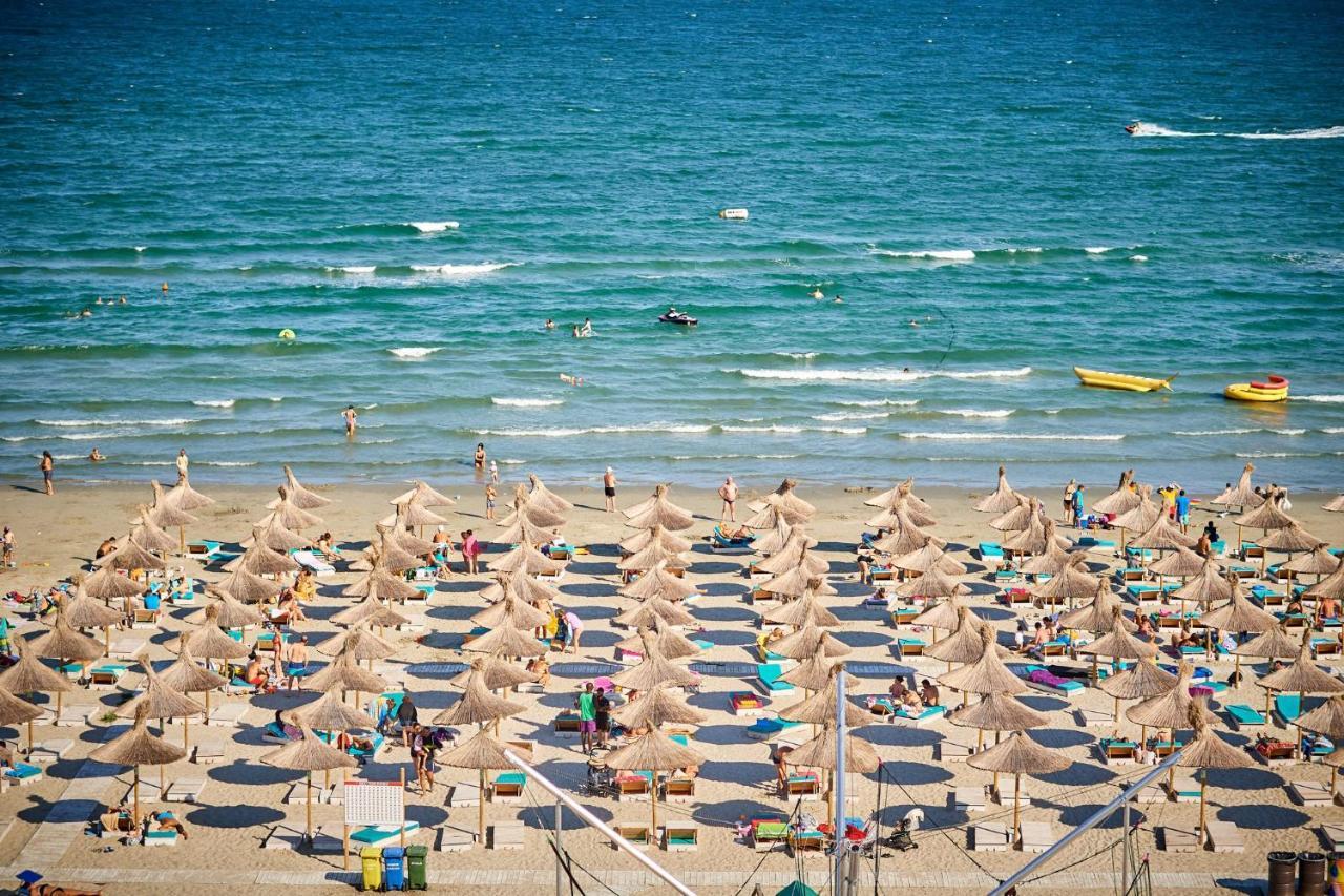 Opal Luxury Apartment 92 Spa N Pool Beach Resort Năvodari 외부 사진
