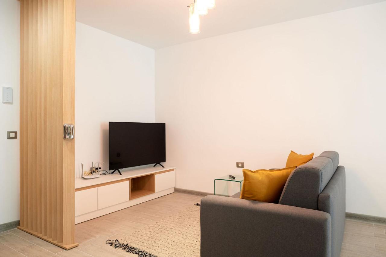 Opal Luxury Apartment 92 Spa N Pool Beach Resort Năvodari 외부 사진
